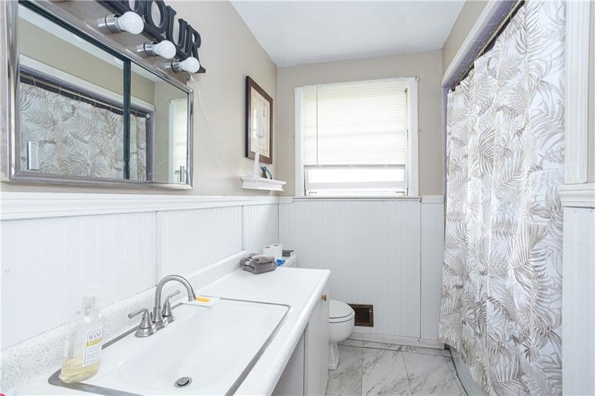 A well-proportioned home offering a flexible layout and room to - photo 17