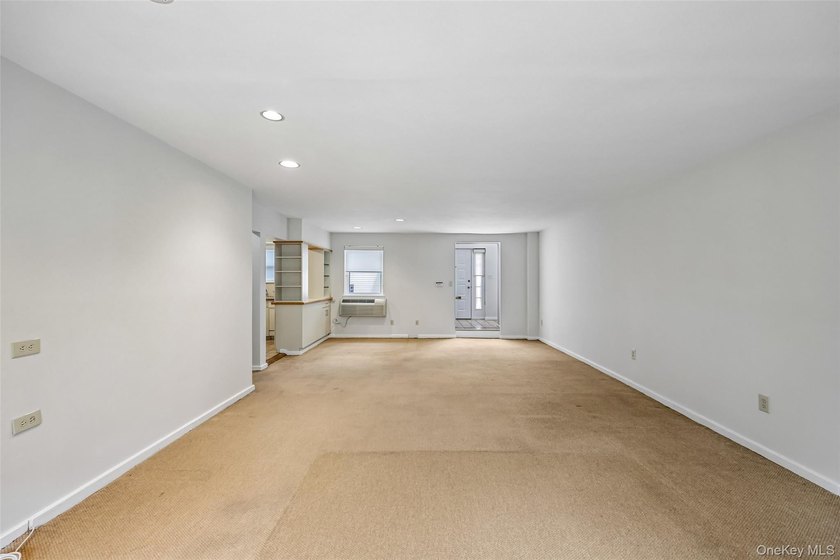 1331 Broadway unit P 10/11, a sunny and spacious first floor - photo 8
