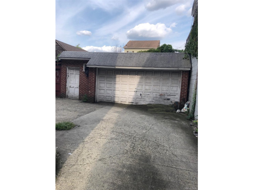 -This property in the sought-after Flushing neighborhood of - photo 6