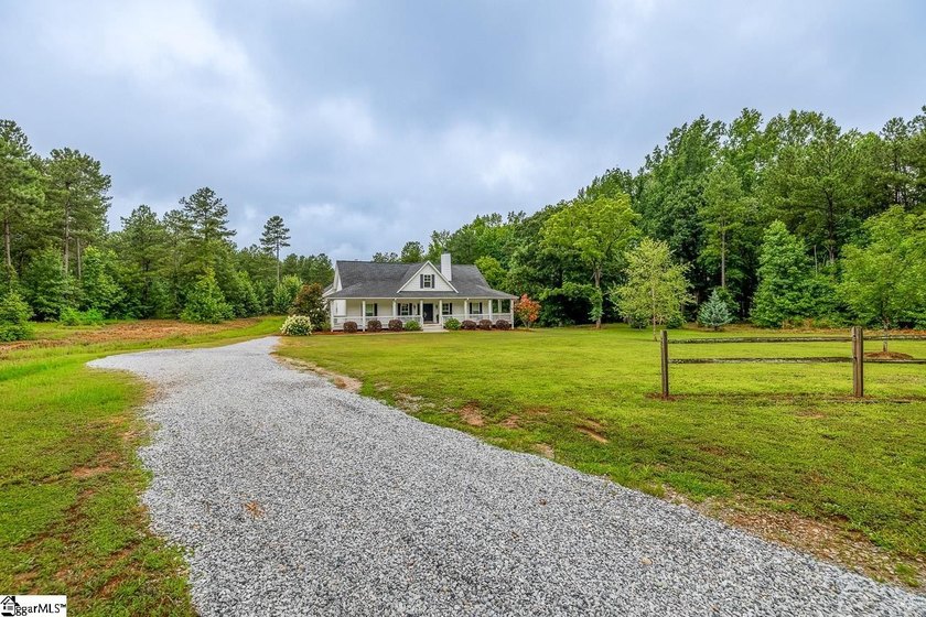 Listed by Rucker and Associates Team | | | Welcome to 114 Tall - photo 2