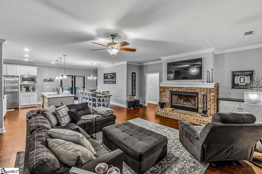 Listed by Rucker and Associates Team | | | Welcome to 114 Tall - photo 5