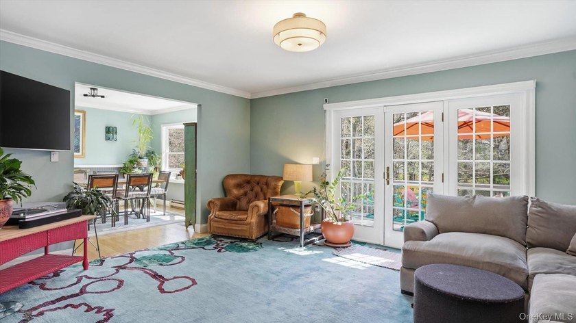 Bring all offers!! Welcome to this beautifully updated residence - photo 8
