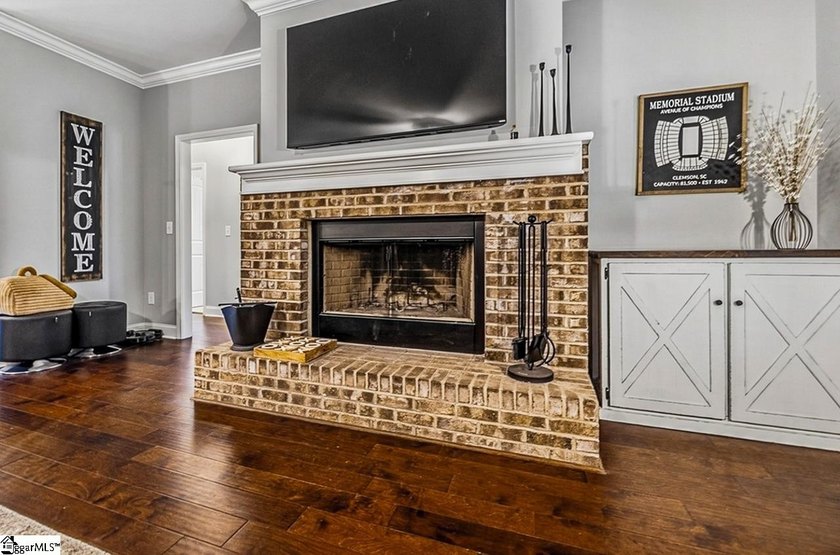 Listed by Rucker and Associates Team | | | Welcome to 114 Tall - photo 9