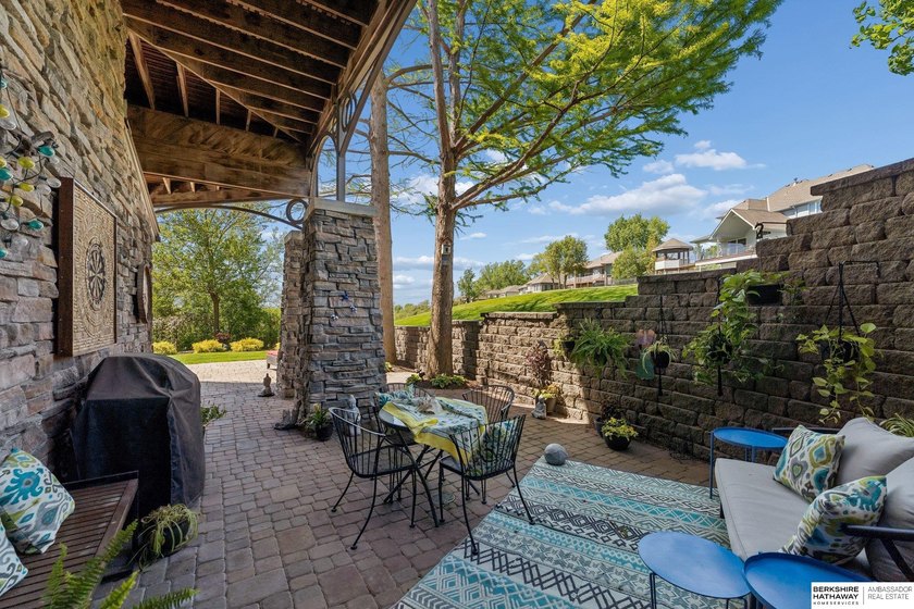 Open 7/15 from 5-7 Relax everyday while overlooking picturesque - photo 41