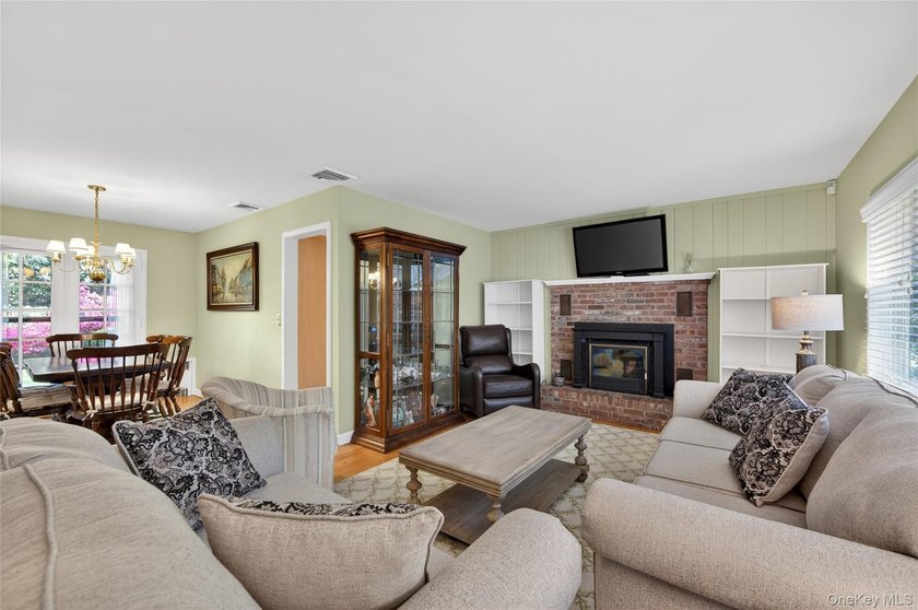 Welcome to 247 Buckram Road, a ranch nestled on 1/3 acre in - photo 5