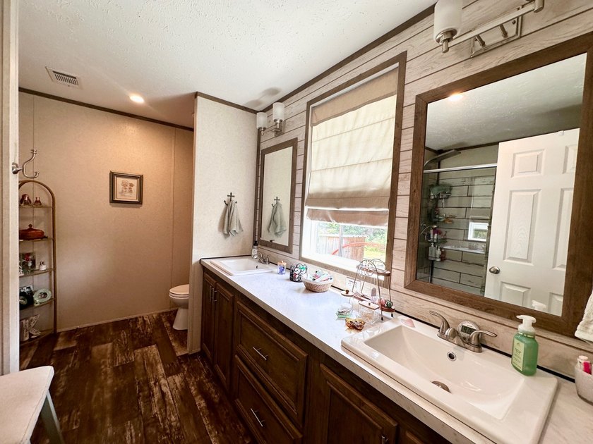 Lake life meets comfort and convenience in this beautifully - photo 22