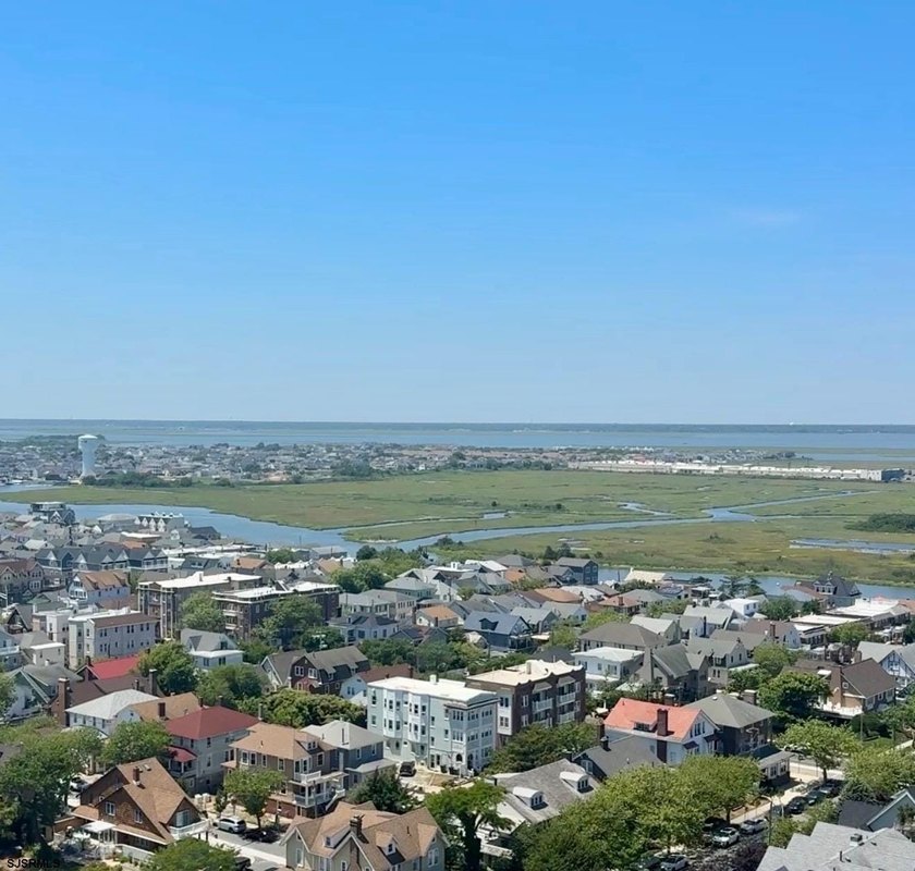 Take in panoramic views of the beach and bay from this 21st fl - photo 13