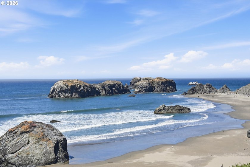 Wake up to the sound of the surf. This .21-acre oceanfront lot - photo 16