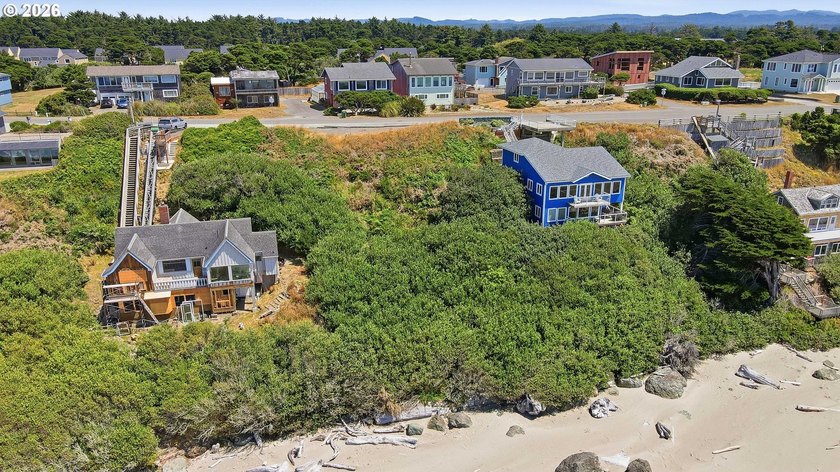 Wake up to the sound of the surf. This .21-acre oceanfront lot - photo 19
