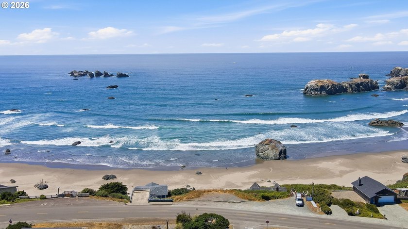 Wake up to the sound of the surf. This .21-acre oceanfront lot - photo 24