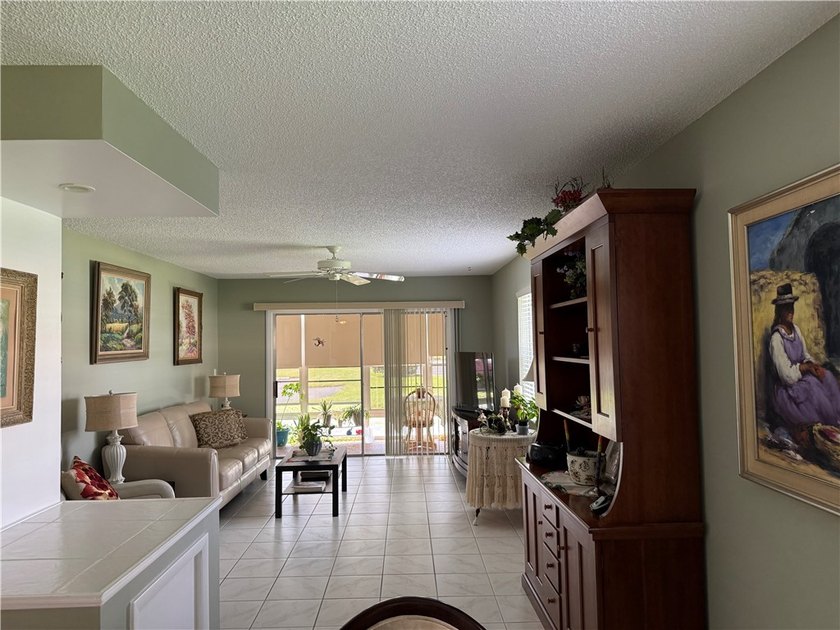 Active Vista Royale Condo 55+ senior community with 4 clubhouses - photo 5