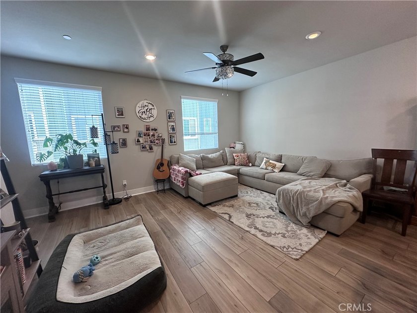Beautiful newer construction, just 2 years old, featuring all - photo 2