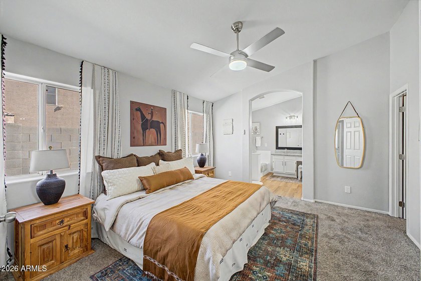 Seller Financing Available This 3 bedroom, 2 bathroom stucco - photo 11