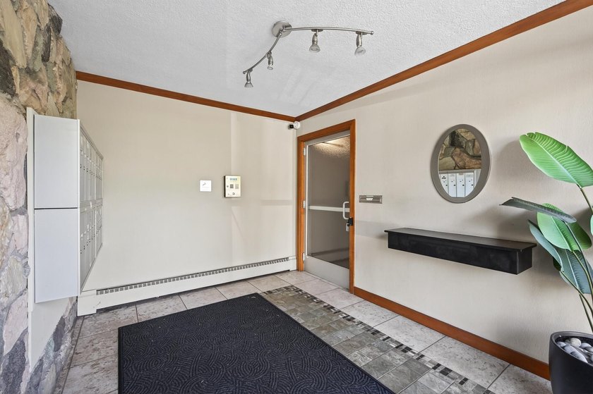 Just blocks from Lake of the Isles, Uptown, and Downtown - photo 17
