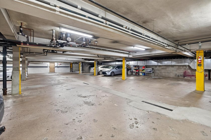 Just blocks from Lake of the Isles, Uptown, and Downtown - photo 21