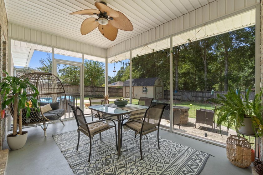 Welcome to Rocky Bayou Estates! This 3-bedroom, 2.5-bathroom - photo 35