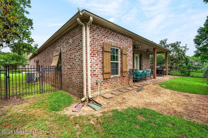 Located in the beautiful Acadian Village gated community and - photo 36