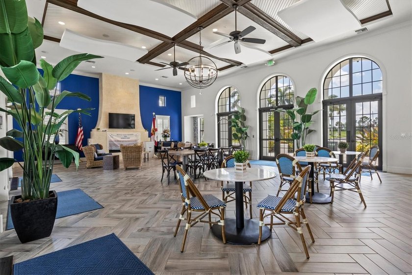 Virtually Staged. Experience the effortless elegance of Florida - photo 33