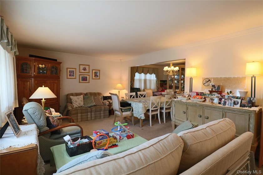 Exceptional opportunity to own this oversized *Athletic Field* - photo 3