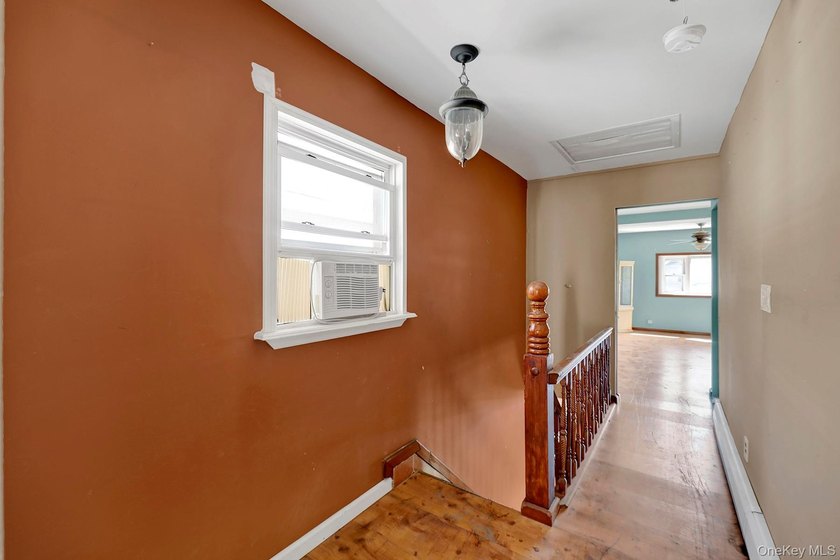 Opportunity Knocks! Ideal for savvy investors and primary - photo 12