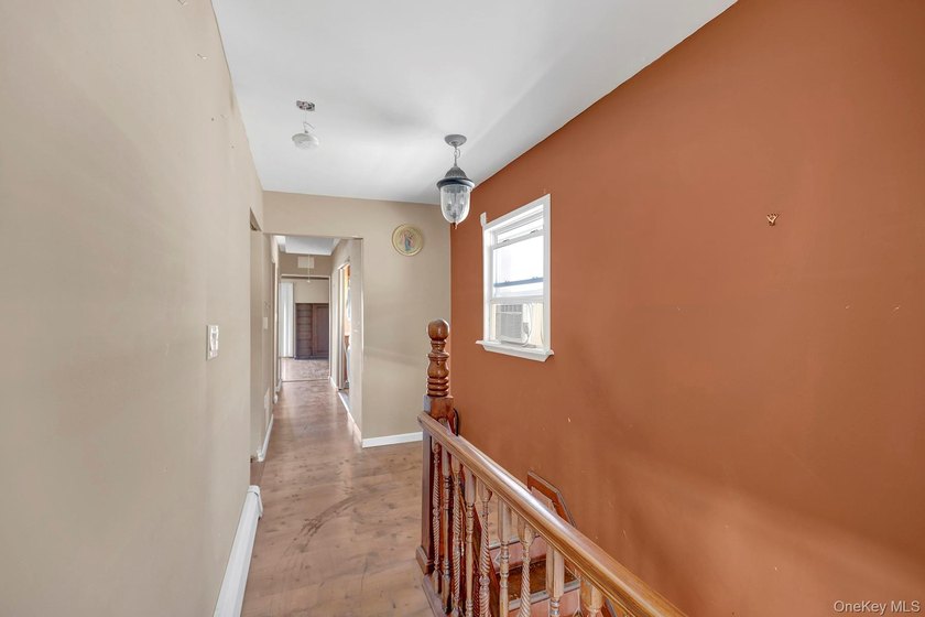 Opportunity Knocks! Ideal for savvy investors and primary - photo 13