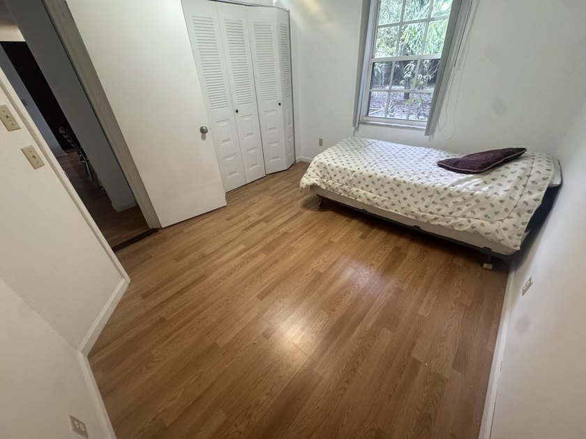 LOOKING FOR A STARTER HOME OR INVESTMENT? THIS 3BR/2BA/1 CAR - photo 16