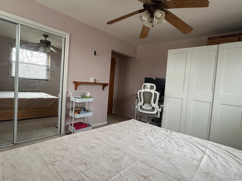 Rare For Sale Totally Renovated Two Bedroom (Size 4.5, 720 - photo 25
