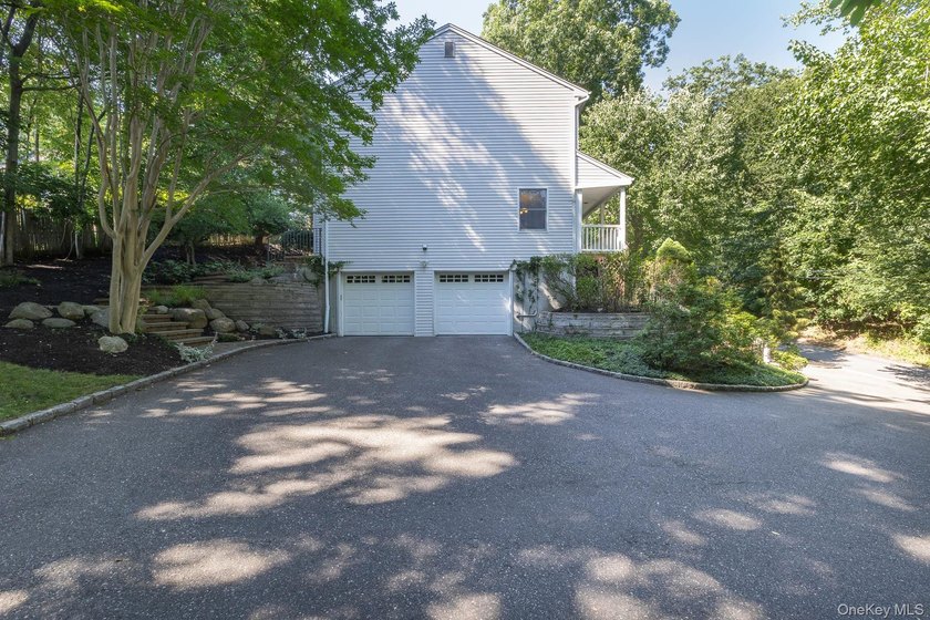 Welcome to this meticulously maintained Colonial, lovingly cared - photo 42