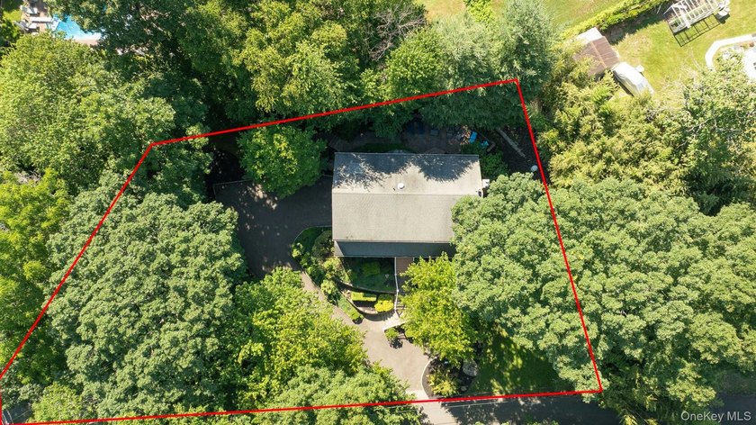 Welcome to this meticulously maintained Colonial, lovingly cared - photo 47