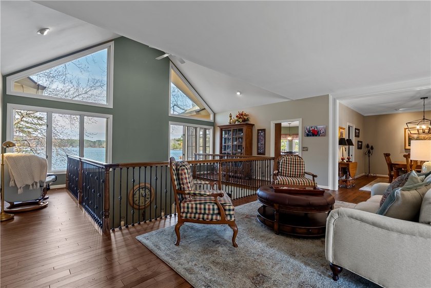 Lake Keowee Retreat with Blue Ridge Mountain Views SOLD - photo 7