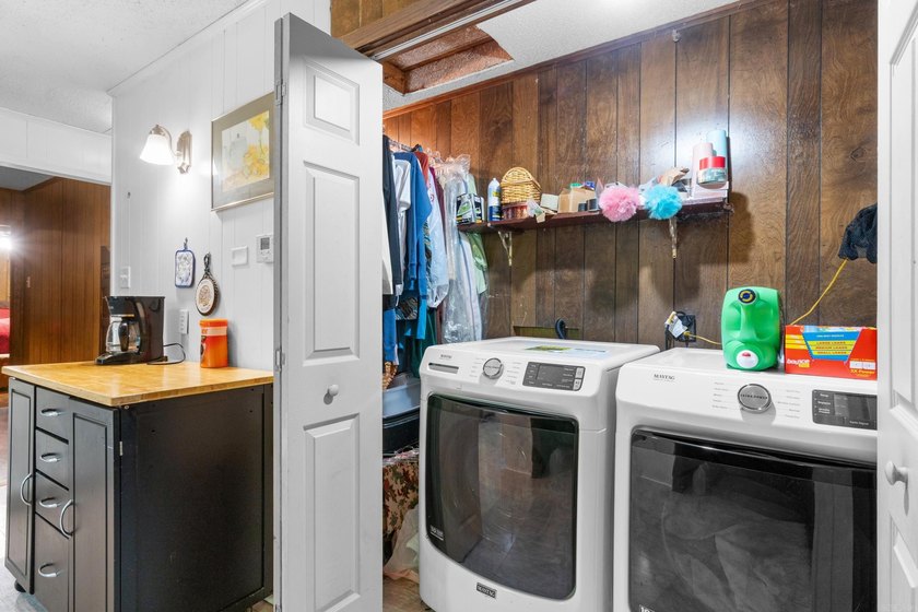 Discover your perfect retreat in this charming 2,058 square foot - photo 28