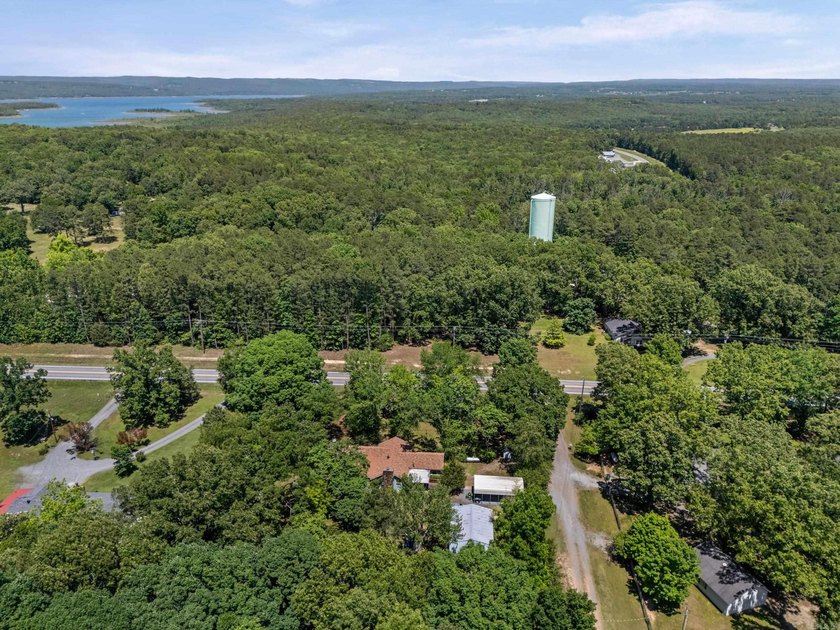 Discover your perfect retreat in this charming 2,058 square foot - photo 48