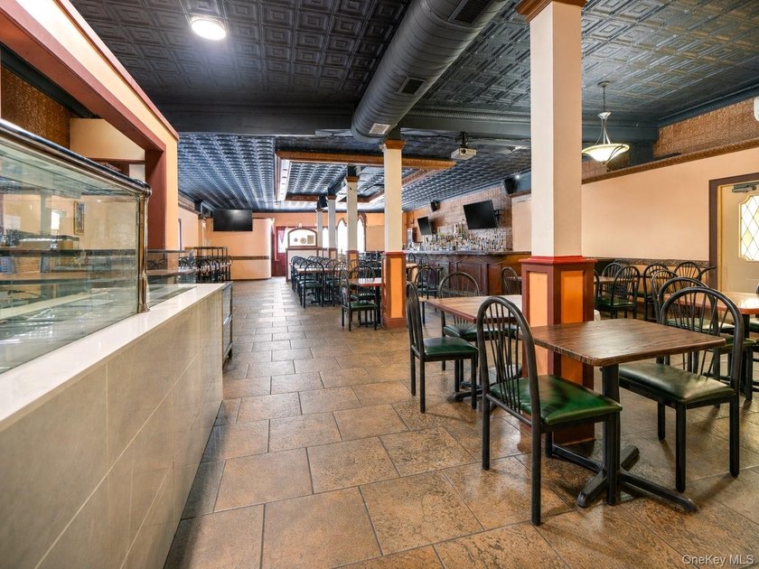 Fully leased two-tenant commercial investment opportunity - photo 10