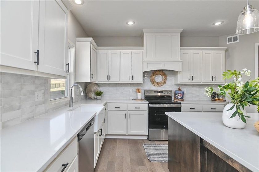 The Levi II offers an exceptional blend of space, style, and - photo 22