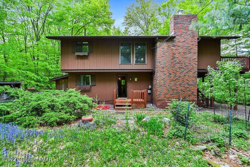 6227 Lakeview Dr, Pocono Pines, PA 18350, 2793796