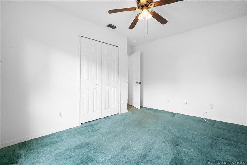 This is it ! Your WARM &amp; SUNNY Florida homes. Store your shovels - photo 22