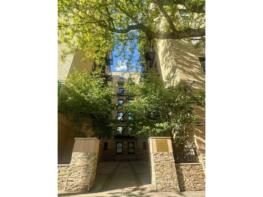 Welcome to 61-09 39th Avenue #2H in the pet-friendly Penelope - photo 2