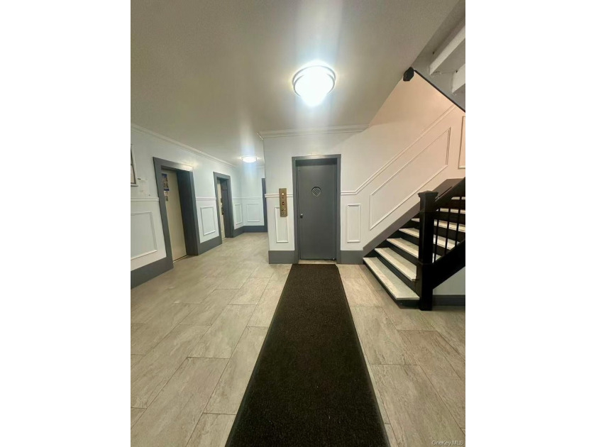 Welcome to 61-09 39th Avenue #2H in the pet-friendly Penelope - photo 4
