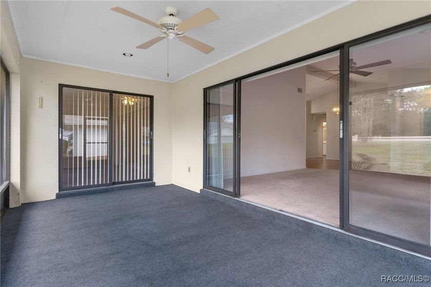 Welcoming 3 bedroom, 2 bath home in the Oakleaf Villas Community - photo 30