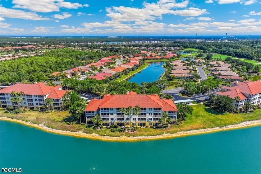 This Ideal THREE-BEDROOM, Two Bath, Condo Has Everything You - photo 31