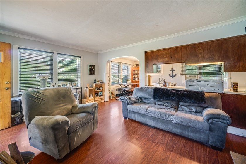 Welcome home to this charming 4-bedroom bungalow, where comfort - photo 6