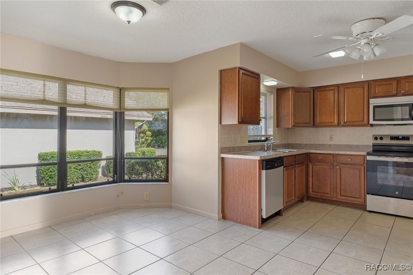 Beautifully maintained 2 bedroom, 2 bath home in Sugarmill Woods - photo 11