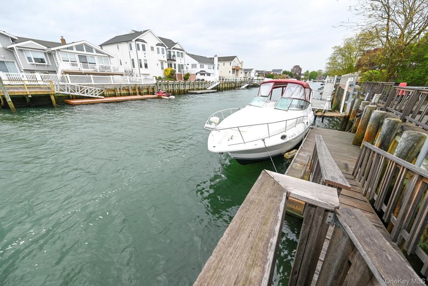 Experience the pinnacle of waterfront living at this spectacular - photo 10
