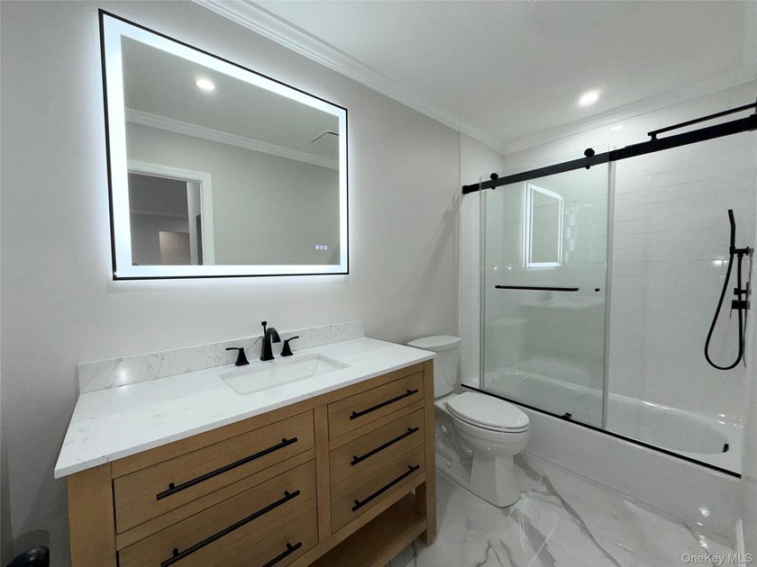 Welcome to 100 Connetquot Avenue #10, located in the Great River - photo 7