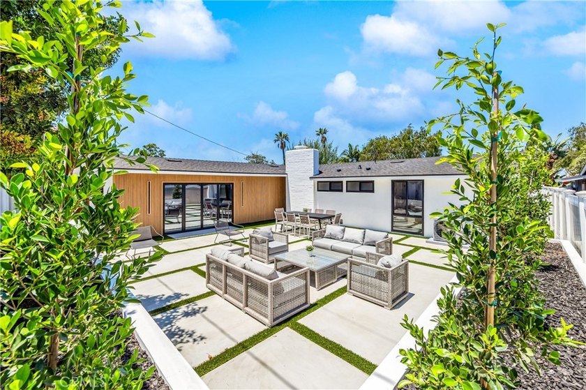 Located in the highly desired community of College Park, this - photo 13