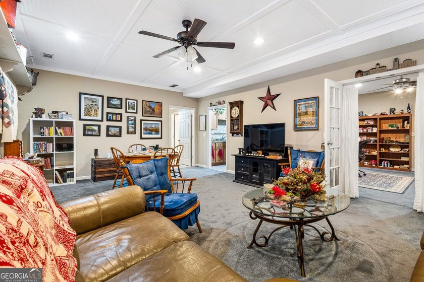 Welcome to a rare ranch-on-a-finished-basement retreat nestled - photo 19
