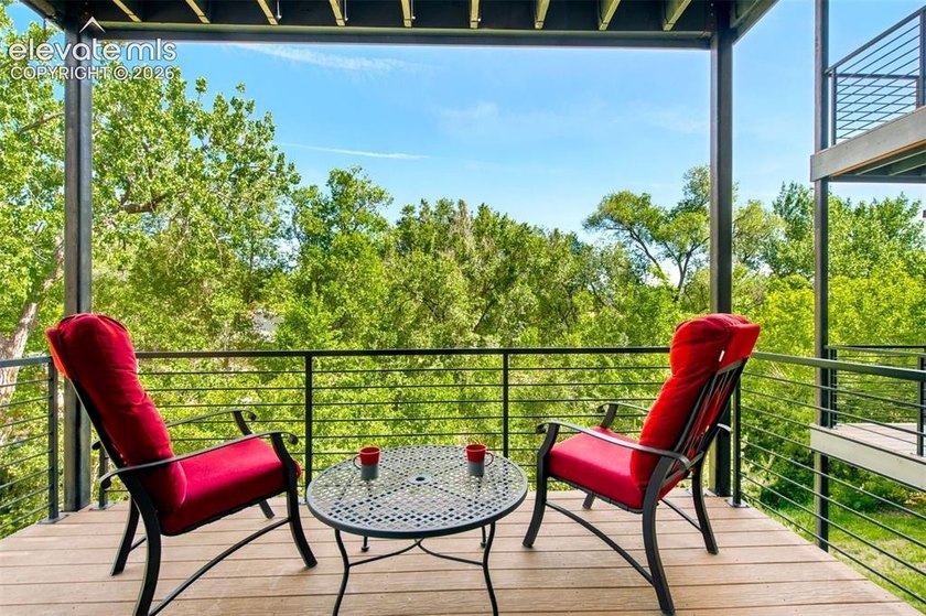 Experience the perfect blend of luxury, convenience and natural - photo 22