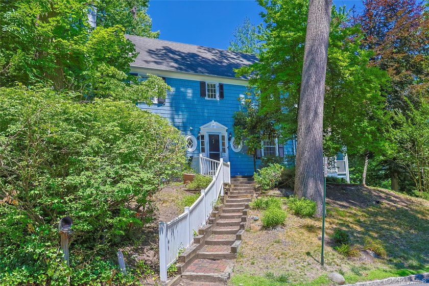 Sunny, spacious, and beautifully updated, this 4-level Center - photo 2