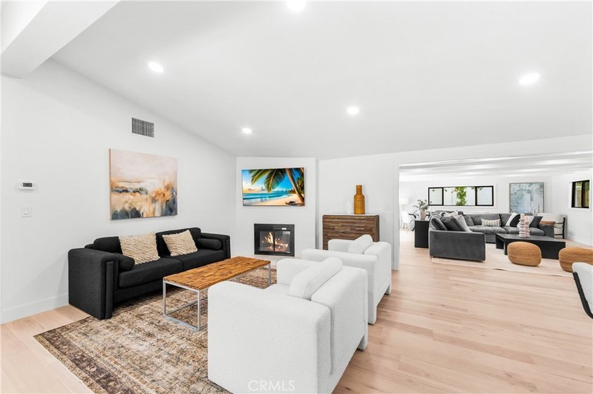 Located in the highly desired community of College Park, this - photo 33