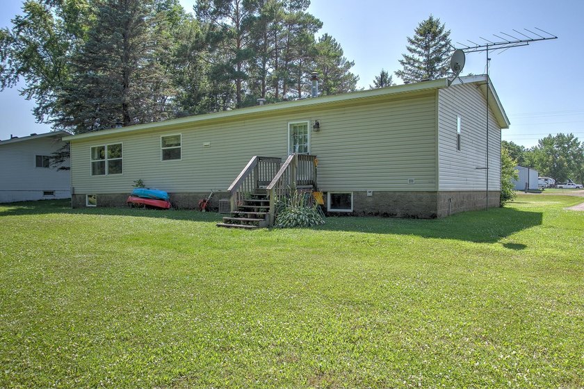 Enjoy low-maintenance living and endless recreational - photo 33
